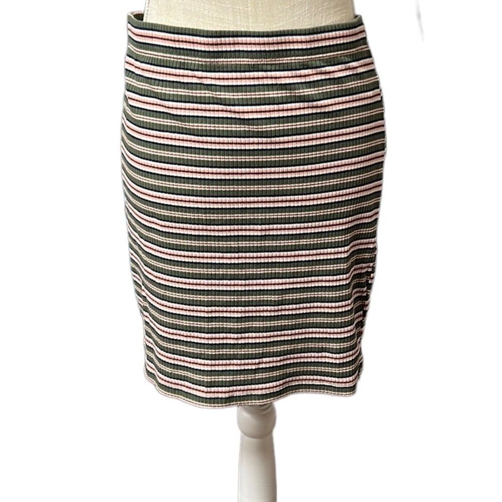 No Boundaries Mini Skirt Stretch Striped Juniors Size L 11 13 Green Pink